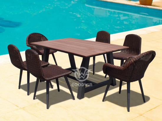 Save Space Outdoor Dining Set