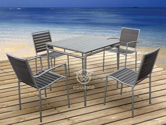 Stainless Steel Frame With PE Wood Dining Set
